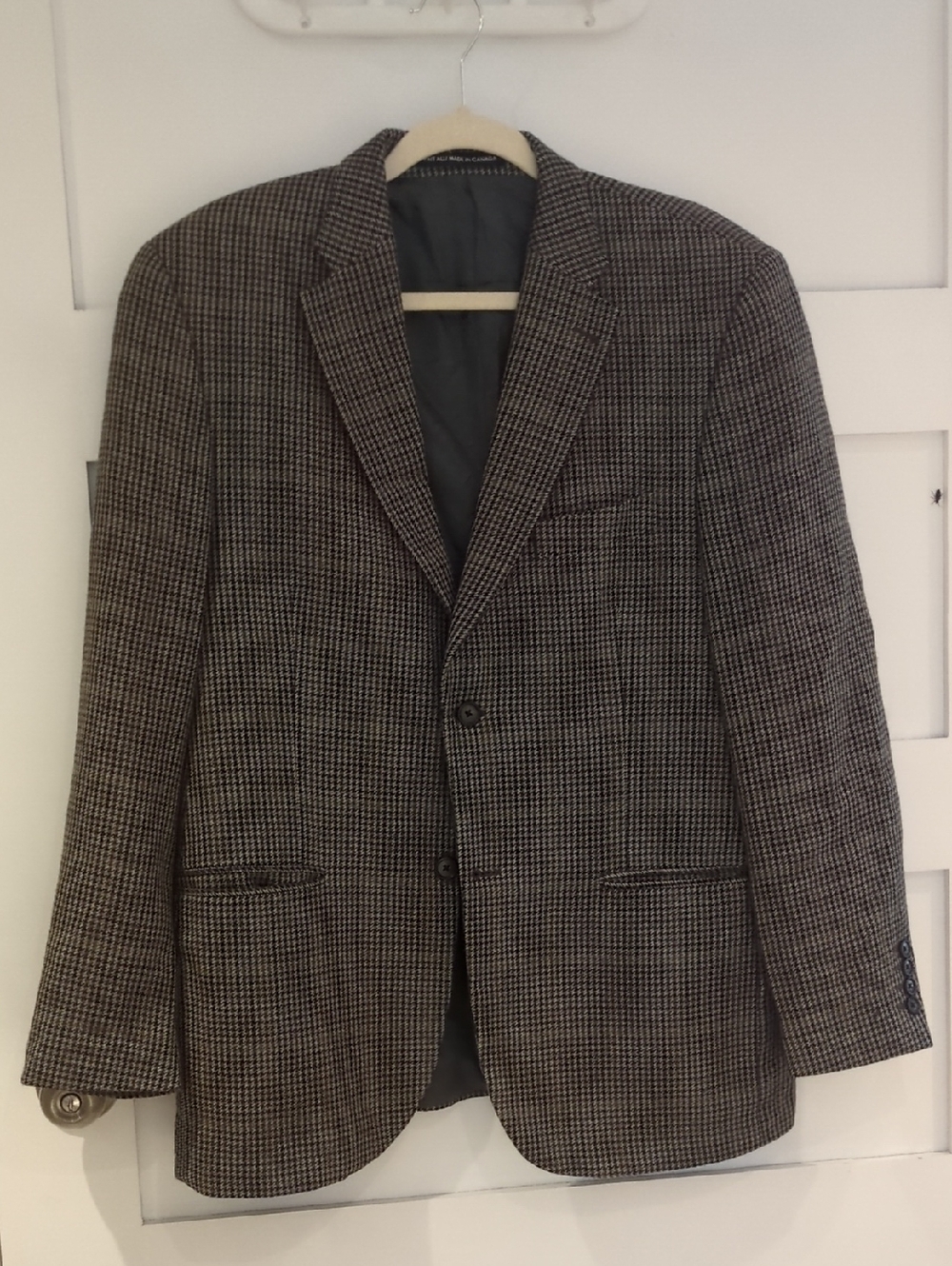 Men's Jones New York Brown Houndstooth Sport Coat - Timeless Tailored Blazer